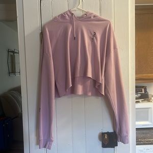 EMPYRE LARGE PURPLE CROPPED HOODIE